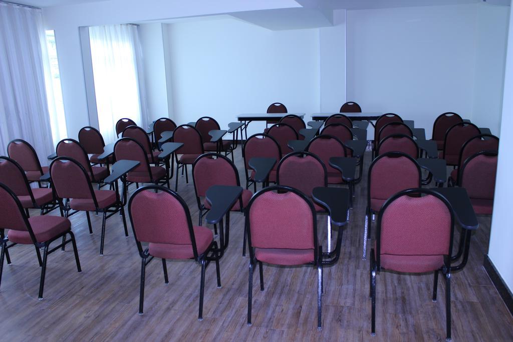 Vertentes Suites Hotel 拉法耶蒂顾问城 外观 照片