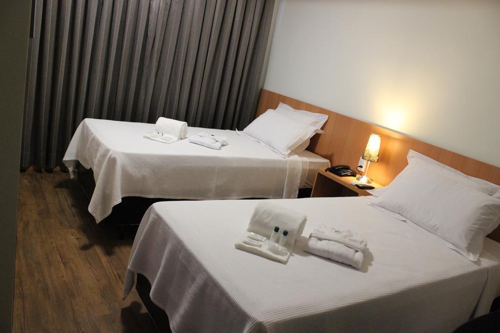 Vertentes Suites Hotel 拉法耶蒂顾问城 外观 照片